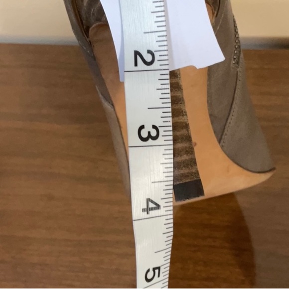 Authentic Coach Daphne Stiletto Leather Ankle Bootie. Size 11 - Picture 9 of 12